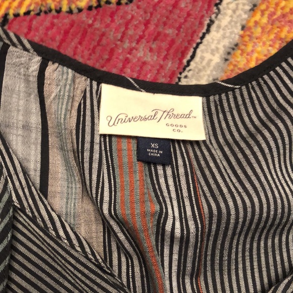 Universal Thread Dress - Picture 3 of 3